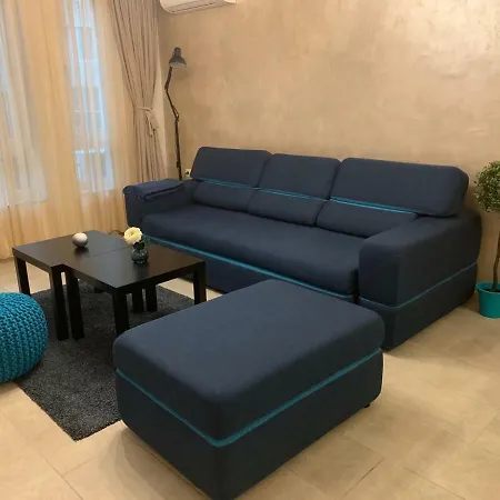 Kapana Luxury Center With Garage Lägenhet