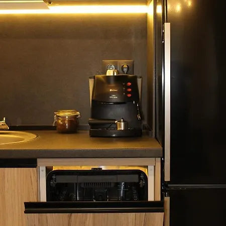 Kapana Luxury Center With Garage Lägenhet