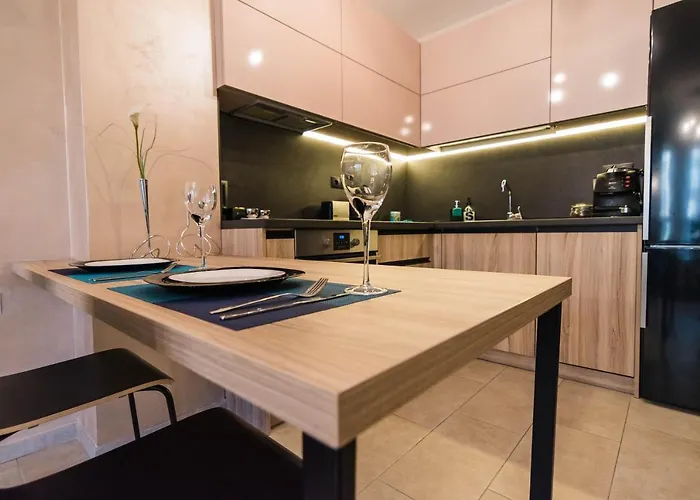 Daire Kapana Luxury Center With Garage Filibe