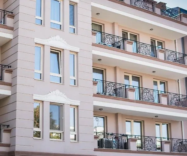 Kapana Luxury Center With Garage Lejlighed